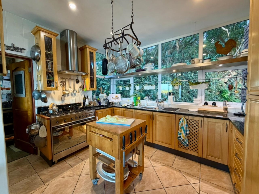 4 Bedroom Property for Sale in Constantia Kloof Western Cape